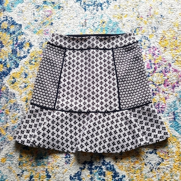 Loft skirt - Picture 1 of 9